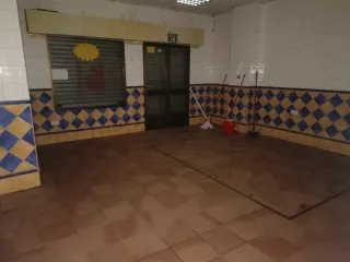 Local comercial en Avenida Virgen de la Palma
