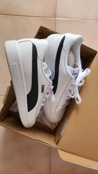 Zapatillas Puma Smash v2 L Talla 44 Nuevas