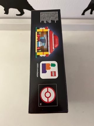 LEGO 40911 Mini Pokémon Center