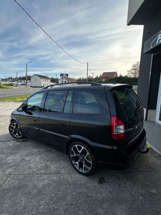 Opel Zafira Opc