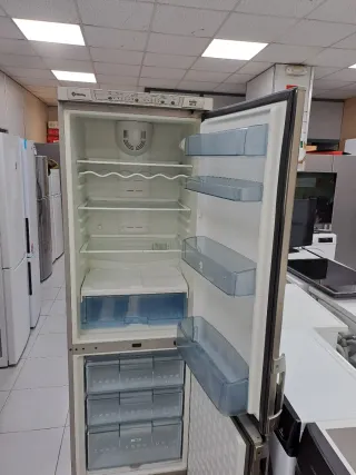 ◇Nevera marca balay 185,cm combi◇