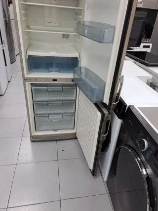 ◇Nevera marca balay 185,cm combi◇