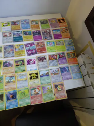 Collezione carte Pokemon italiane e accessori vari