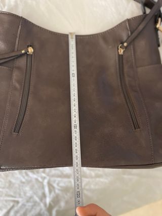 Bolso marrón de hombro