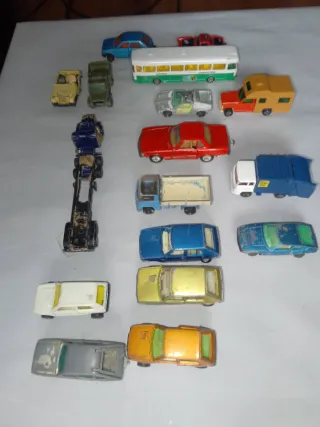 Lote Coches Antiguos Colección 70-80