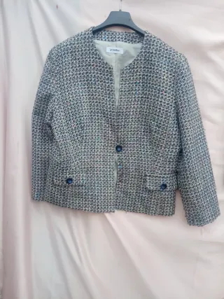 traje falda señora  talla 46 gris multicolor