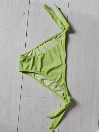 Braguita bikini verde lima ajustable