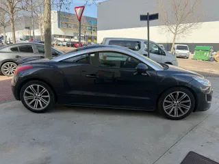 Peugeot RCZ 2012