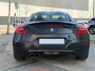 Peugeot RCZ 2012