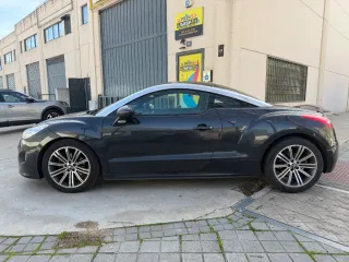 Peugeot RCZ 2012
