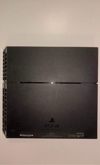 Consola PS4 FAT Negra + 5 Juegos