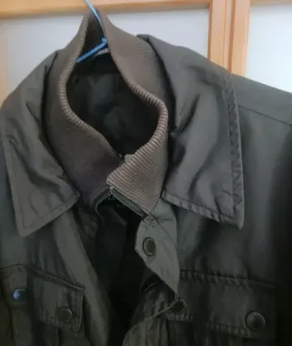 Gabardina Zara impermeable verde T L