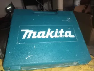 Sierra de calar Makita 4350ct