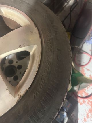 Llanta Mercedes 225/55 ZR16 99W