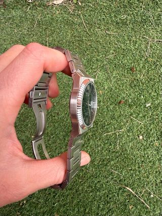 Reloj Lotus Azul Bisel Estriado