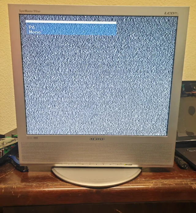 Samsung TV 910MP LCD 19