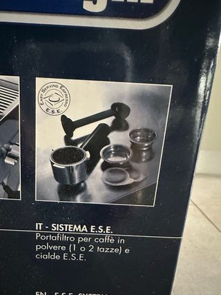 Cafetera DeLonghi Dedica