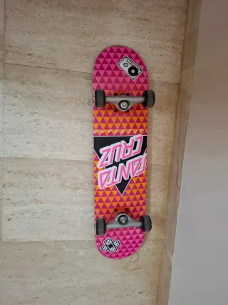 Monopatín Santa Cruz