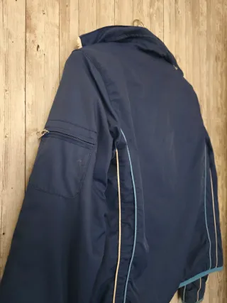 Chaqueta deportiva azul