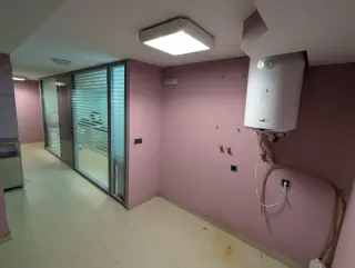 Traspaso de una peluquería en Barrio del pilar