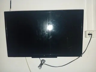 Televisor negro