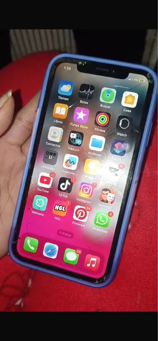 iPhone RX 64GB