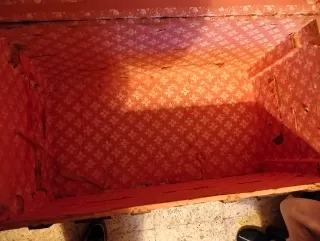 Baúl antiguo decorado