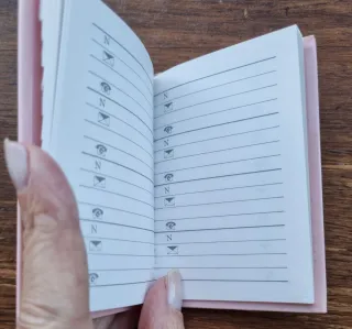 Agendas pequeñas antiguas