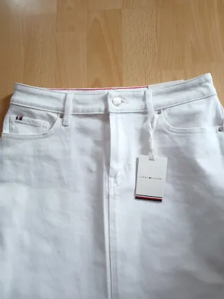 Falda Tommy Hilfiger sin estrenar