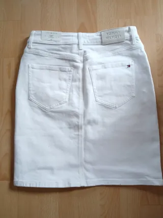Falda Tommy Hilfiger sin estrenar