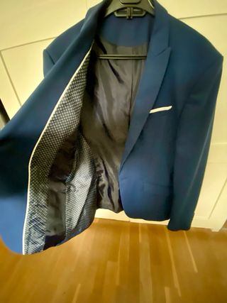 Traje de hombre azul Zara
