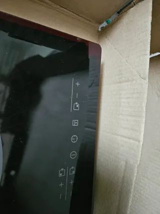 Placa de inducción Electrolux *para piezas*