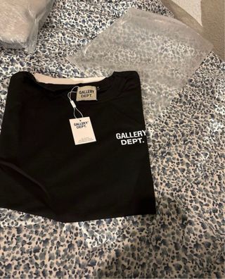 Camiseta Gallery Dept. Negra Talla M