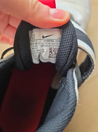 Scarpe da basket rosse e bianche per bambini 38.5