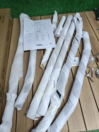 Perchero de pie moderno de estilo escandinavo