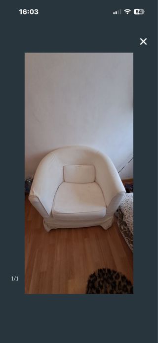 Butaca de tela blanca