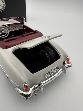 Maqueta de precisión Mercedes-Benz 190SL Roadster