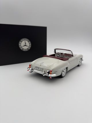 Maqueta de precisión Mercedes-Benz 190SL Roadster