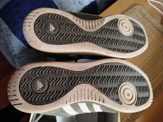 Zapatillas ADIDAS Talla 40