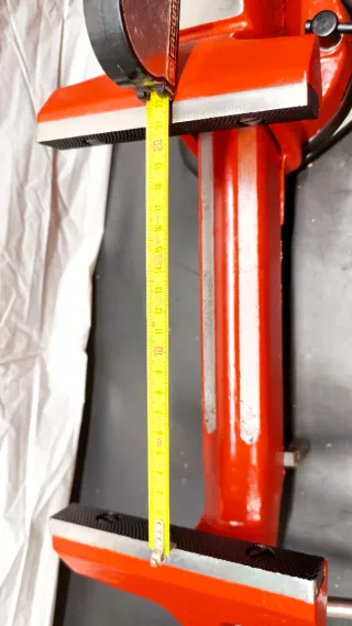 Tornillo banco Facom 150