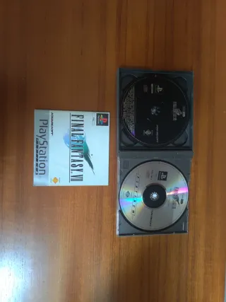 Final Fantasy VII Platinum PAL España PS1