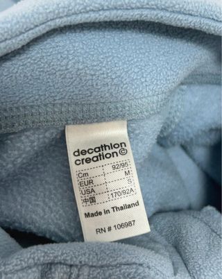 Quechua polar liger  azul claro talla M