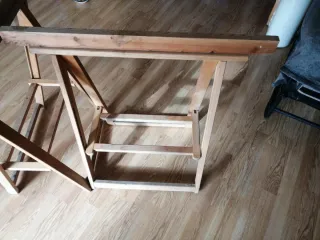 Caballetes de madera burriqueta