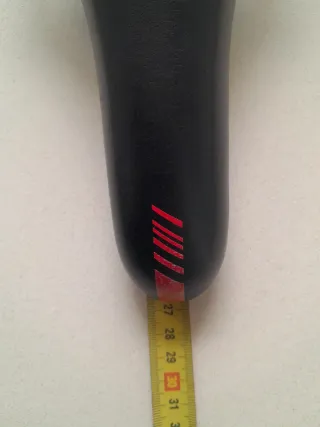 Sillin de bicicleta marca B-PRO.