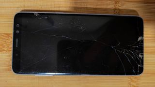 iPhone y Samsung para piezas