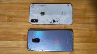 iPhone y Samsung para piezas