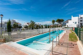 Piso en alquiler en Torrequebrada en Benalmádena