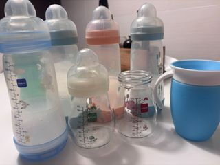Lote biberones y vasos aprendizaje MAM