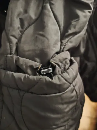 Chaqueta guateada corta negra