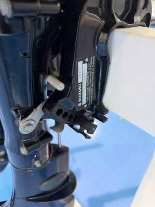 Suzuki 4cv Motor Fueraborda